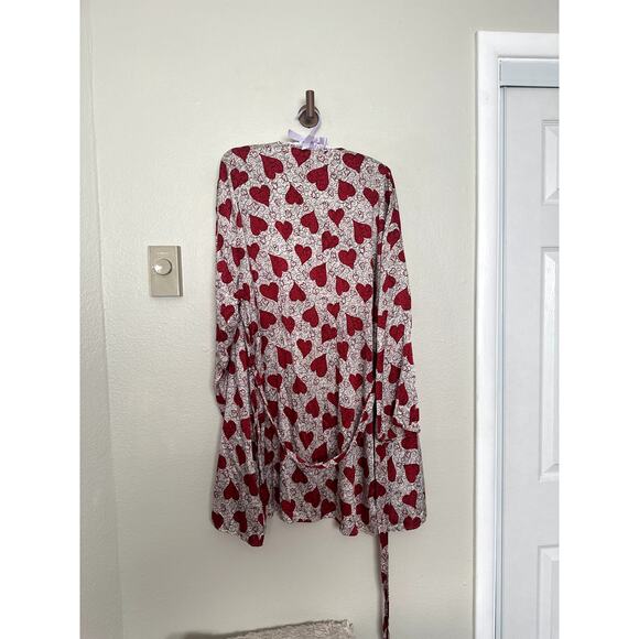 Vintage Victoria's Secret M/L 100% Silk Robe Gold Label Red White Hearts - Picture 9 of 9